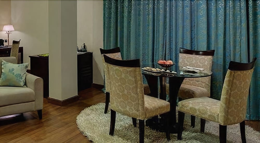 Imagen de la habitación del Hotel Royalton Hyderabad. Foto 9