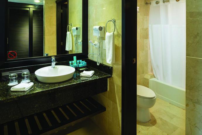 Imagen de la habitación del Hotel Royalton Splash Punta Cana, An Autograph Collection All-inclusive Resort and Casino. Foto 8