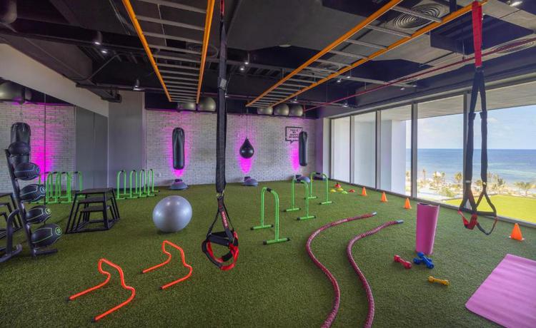 Imagen de los interiores del Hotel Royalton Splash Riviera Cancun, An Autograph Collection All-inclusive Resort. Foto 12