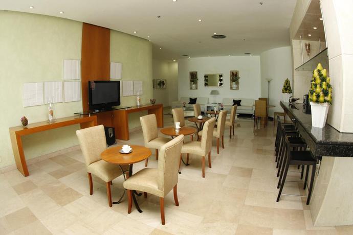 Imagen general del Hotel Royalty Barra. Foto 4