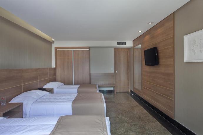 Imagen general del Hotel Royalty Barra. Foto 5