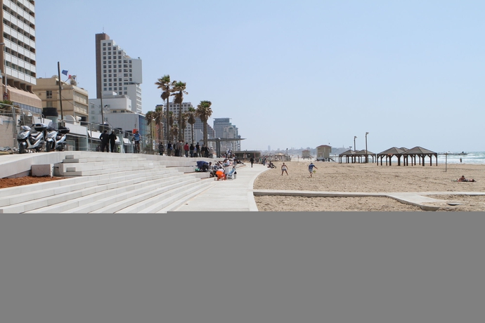 Imagen de los exteriores del Hotel Royalty Suites. Foto 7