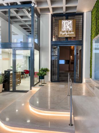 Imagen de los interiores del Hotel Royalty Suites Psyrri. Foto 20