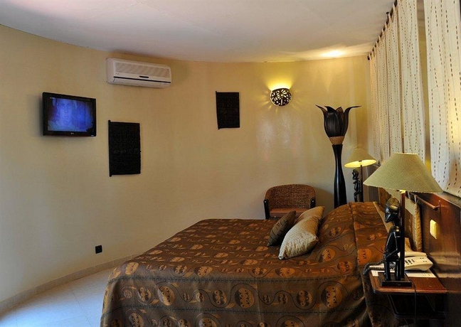 Imagen de la habitación del Hotel Royam. Foto 2