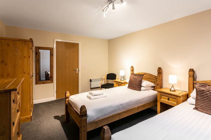 Imagen de la habitación del Hotel Roydon Marina Village, Harlow. Foto 3