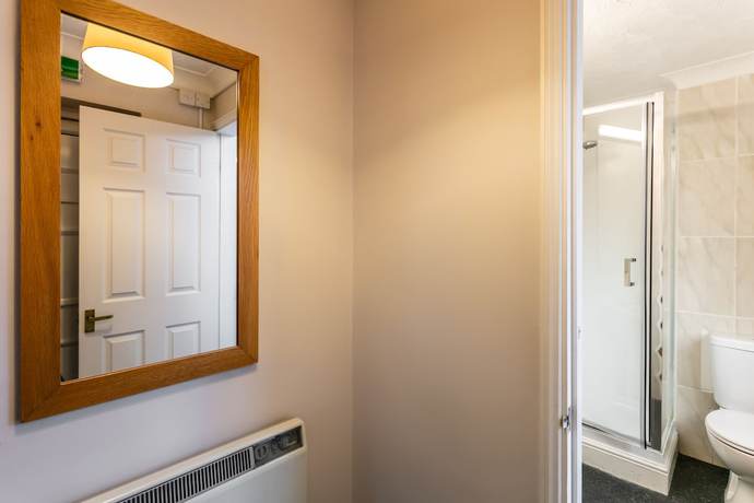 Imagen de la habitación del Hotel Roydon Marina Village, Harlow. Foto 12