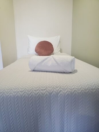 Imagen de la habitación del Hotel Roydons Motor Inn. Foto 28