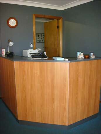 Imagen de los interiores del Hotel Roydons Motor Inn. Foto 36