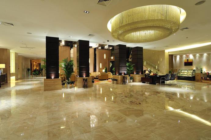 Imagen de los interiores del Hotel Roying. Foto 7