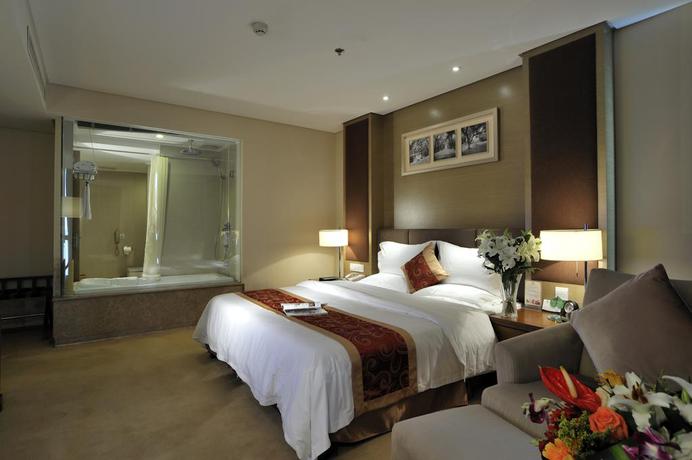 Imagen de la habitación del Hotel Roying. Foto 6
