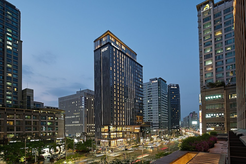 Imagen de los exteriores del Hotel Roynet Seoul Mapo. Foto 12