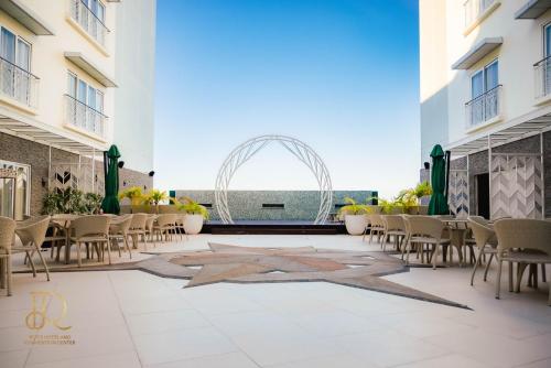 Imagen general del Hotel Roy\'s and Convention Center. Foto 3