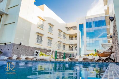 Imagen general del Hotel Roy\'s and Convention Center. Foto 5