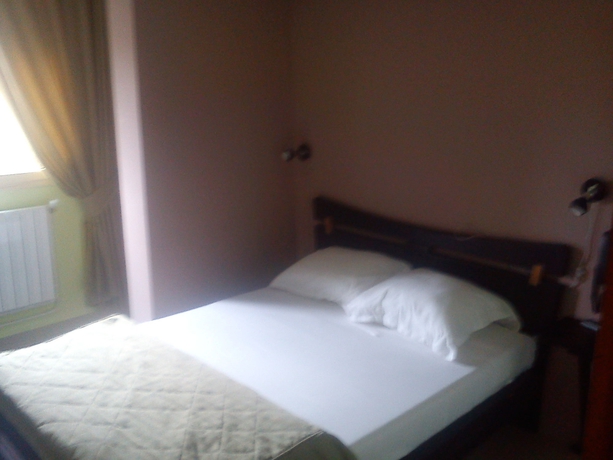 Imagen de la habitación del Hotel Roza, Dar El Be&iuml;da. Foto 2