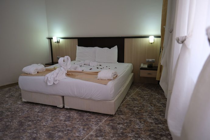 Imagen de la habitación del Hotel Roza Resort Thermal. Foto 9