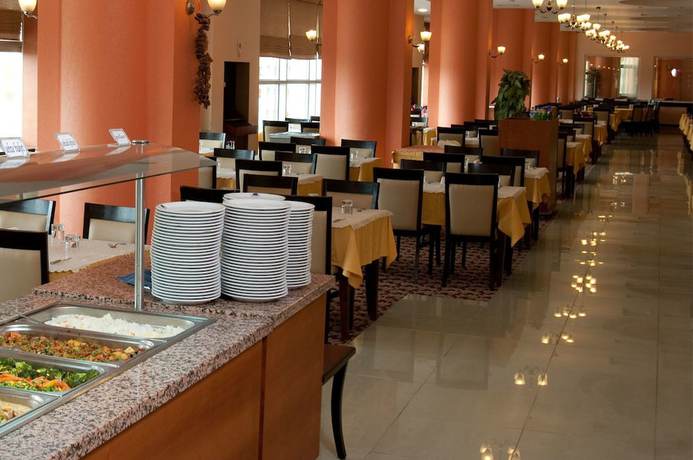 Imagen del bar/restaurante del Hotel Roza Resort Thermal. Foto 2