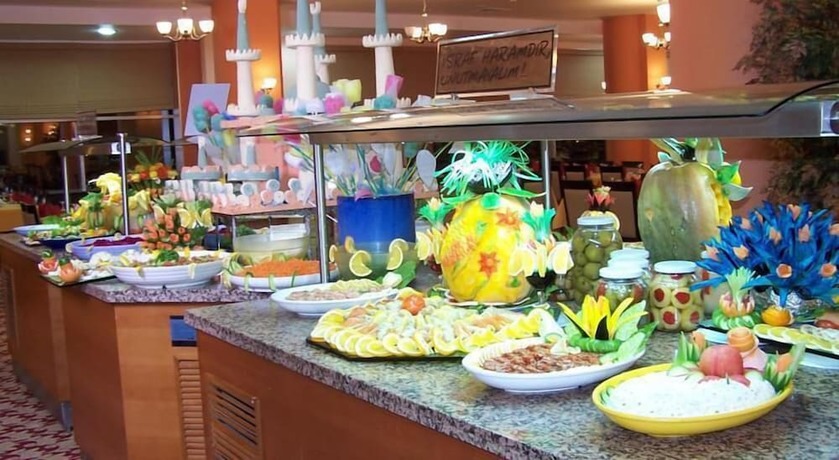 Imagen del bar/restaurante del Hotel Roza Resort Thermal. Foto 5