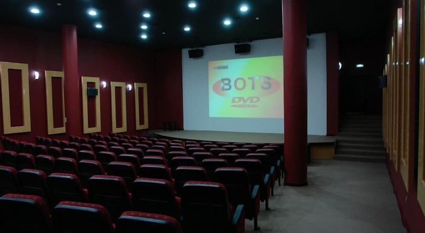 Imagen de los interiores del Hotel Roza Resort Thermal. Foto 17