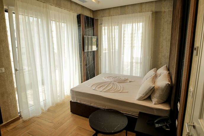 Imagen de la habitación del Hotel Rozafa Blu. Foto 10