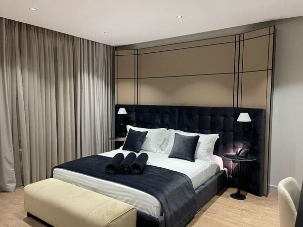 Imagen de la habitación del Hotel Rozafa Palace. Foto 14