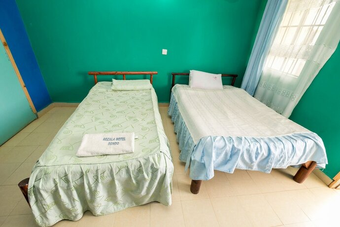 Imagen de la habitación del Hotel Rozala Motel. Foto 18
