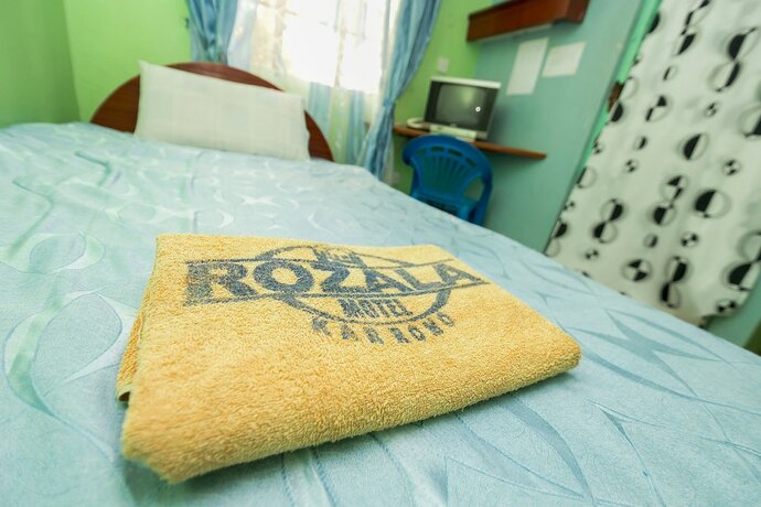 Imagen de la habitación del Hotel Rozala Motel. Foto 19