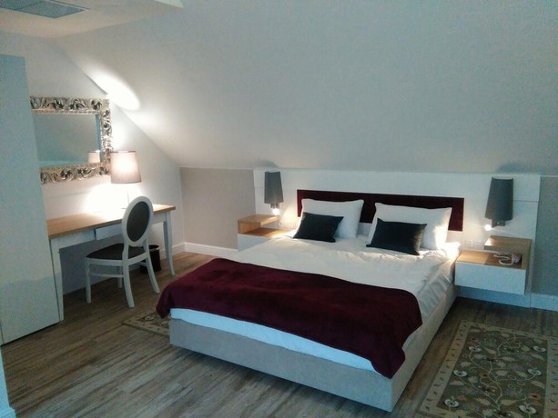 Imagen de la habitación del Hotel Rozbicki. Foto 9