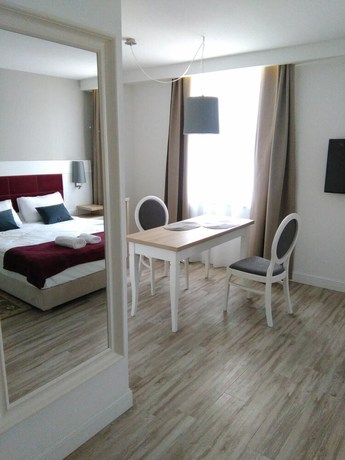 Imagen de la habitación del Hotel Rozbicki. Foto 12