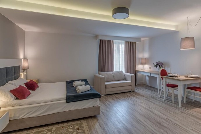 Imagen de la habitación del Hotel Rozbicki. Foto 17