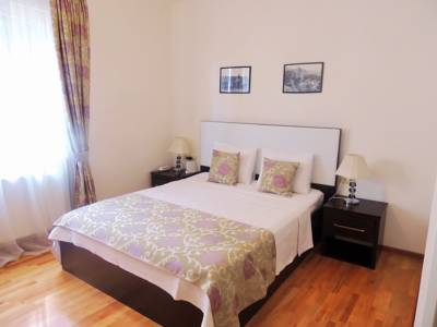 Imagen de la habitación del Hotel Rozmarin, Tbilisi. Foto 4