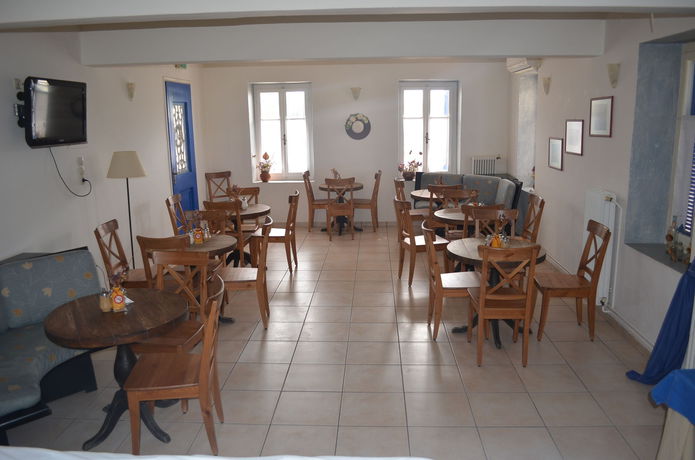 Imagen del bar/restaurante del Hotel Rozos. Foto 4