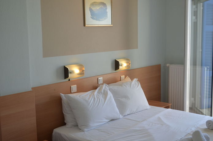 Imagen de la habitación del Hotel Rozos. Foto 9