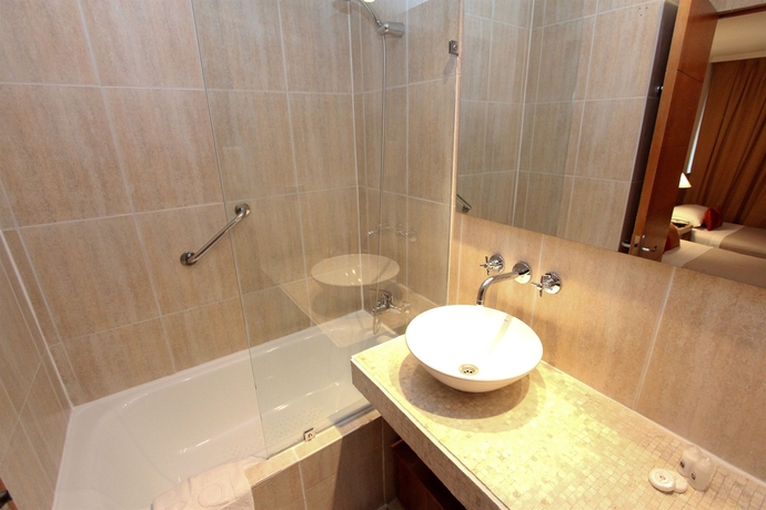 Imagen de la habitación del Hotel Rq Providencia. Foto 3