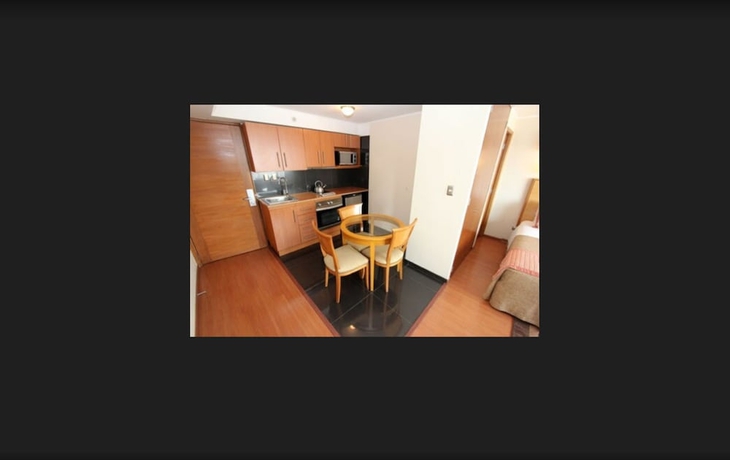 Imagen de la habitación del Hotel Rq Santiago. Foto 9