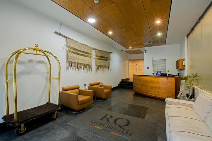 Imagen de los interiores del Hotel Rq Santiago. Foto 18