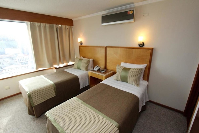 Imagen de la habitación del Hotel Rq Santiago. Foto 13