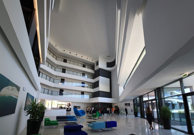 Imagen de los interiores del Hotel Rr Alvor Baía Resort. Foto 11