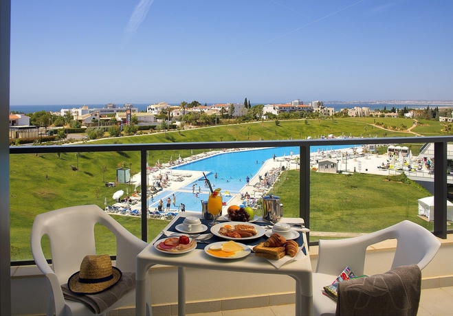 Imagen de la habitación del Hotel Rr Alvor Baía Resort. Foto 4