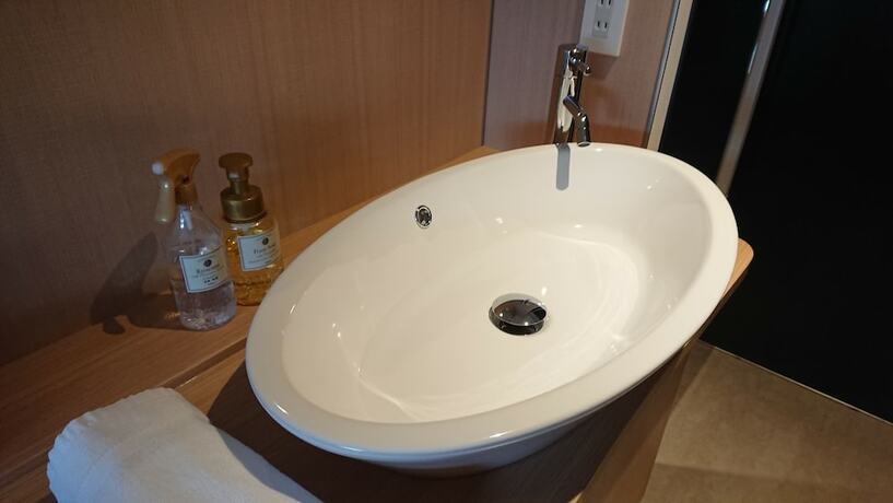 Imagen de la habitación del Hotel R's Forest Inn. Foto 21