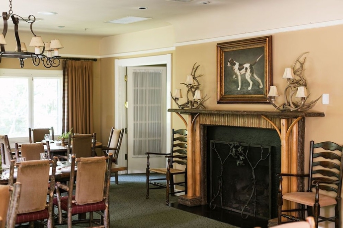 Imagen del bar/restaurante del Hotel Rt Lodge. Foto 7