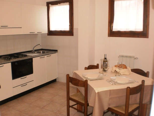 Imagen de la habitación del Hotel Rta Le Corti. Foto 10