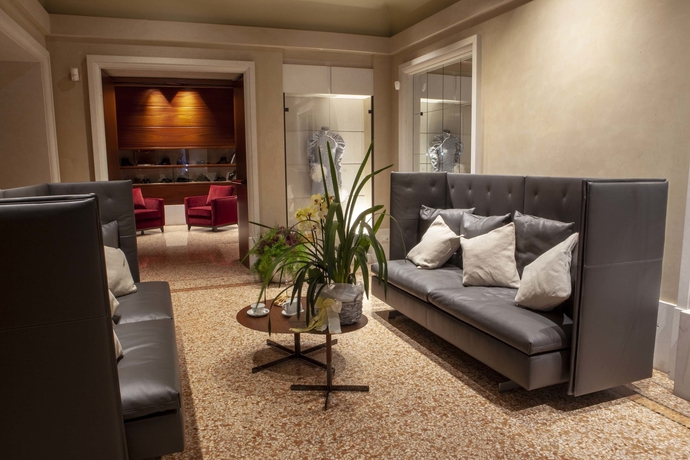 Imagen de los interiores del Hotel Rua Frati 48 In San Francesco. Foto 17