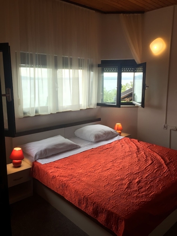 Imagen de la habitación del Hotel Ruža, Novi Vinodolski. Foto 10