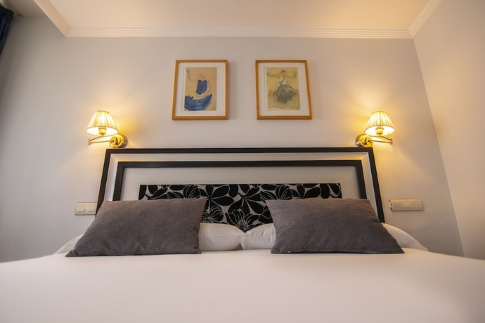 Imagen de la habitación del Hotel Rúa Salamanca. Foto 18