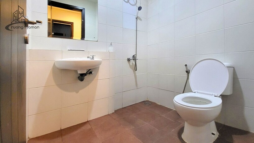 Imagen general del Hotel Ruang Nyaman at Regentown near ICE BSD. Foto 16