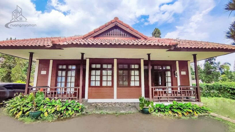 Imagen de la habitación del Hotel Ruang Nyaman at Sukanagalih Resort. Foto 19