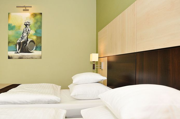 Imagen de la habitación del Hotel Ruben. Foto 3