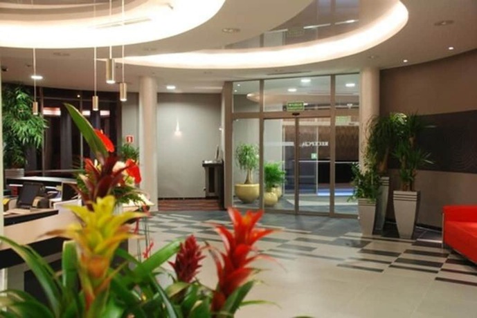 Imagen de los interiores del Hotel Ruben. Foto 20