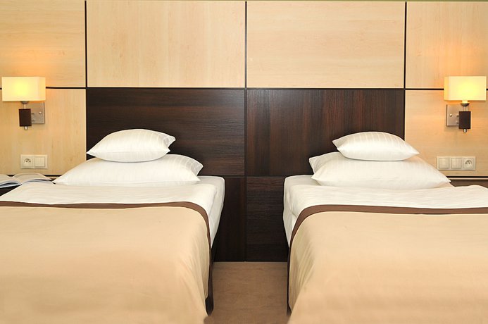 Imagen de la habitación del Hotel Ruben. Foto 18