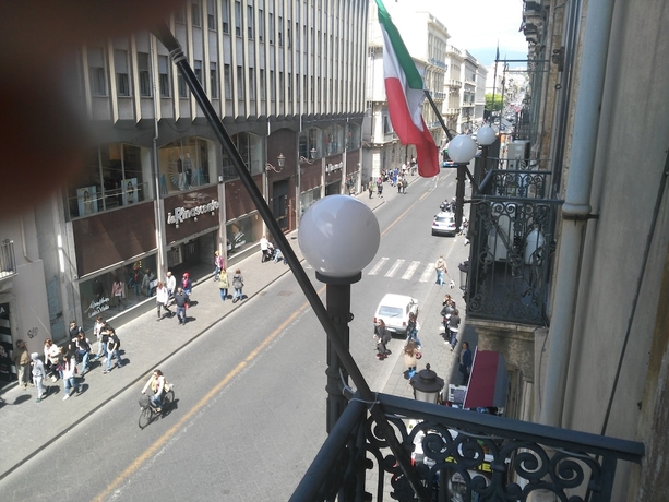 Imagen de la habitación del Hotel Rubens, Catania. Foto 11